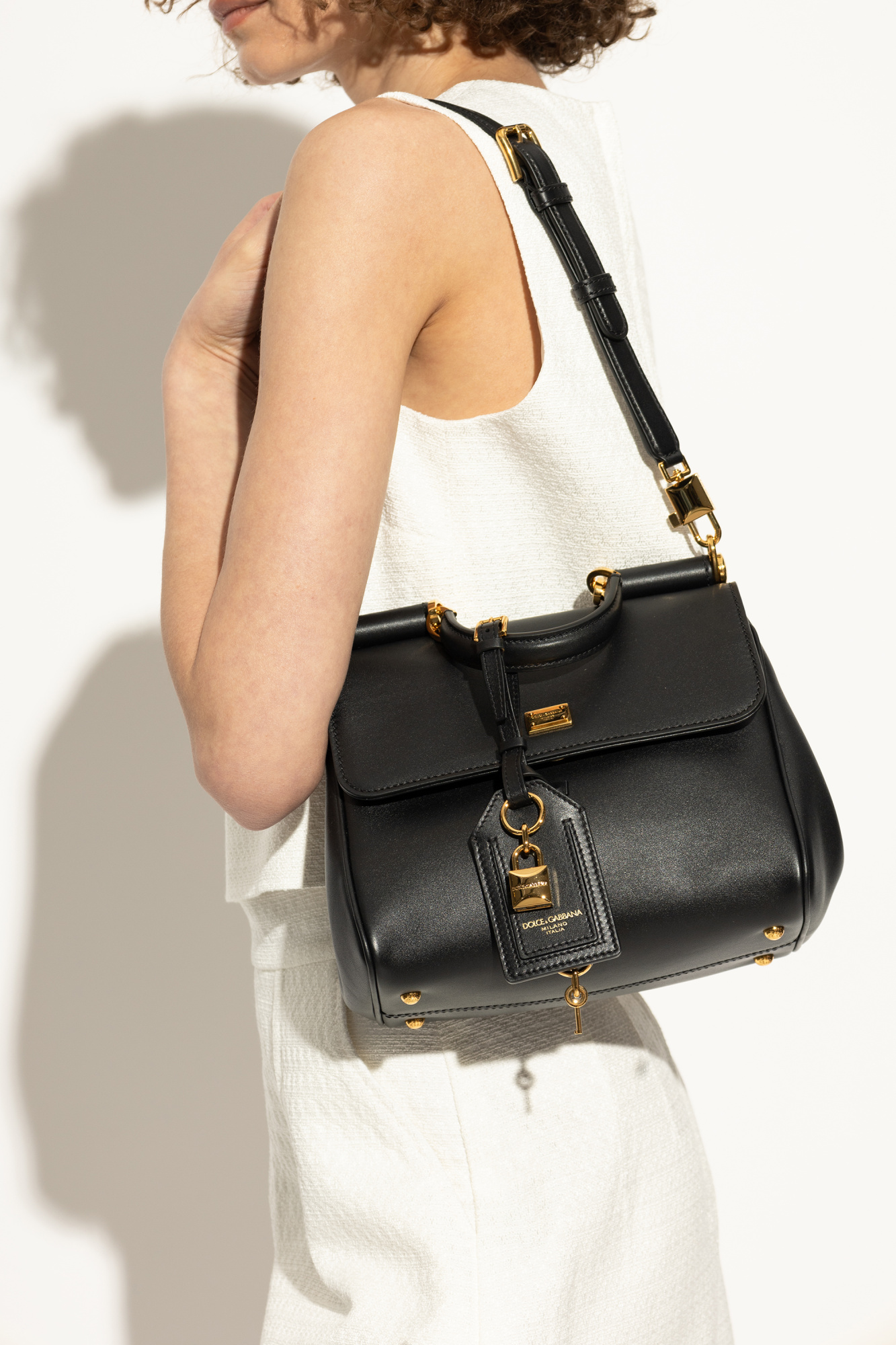 ショルダーバッグ・ポシェット Dolce&Gabbana Shoulder Bag My Sicily In Black Leather Sicily crossbody bag in Black for Women | Dolce&Gabbana® US